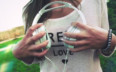 Cool facts: Why listening to music helps you exercise